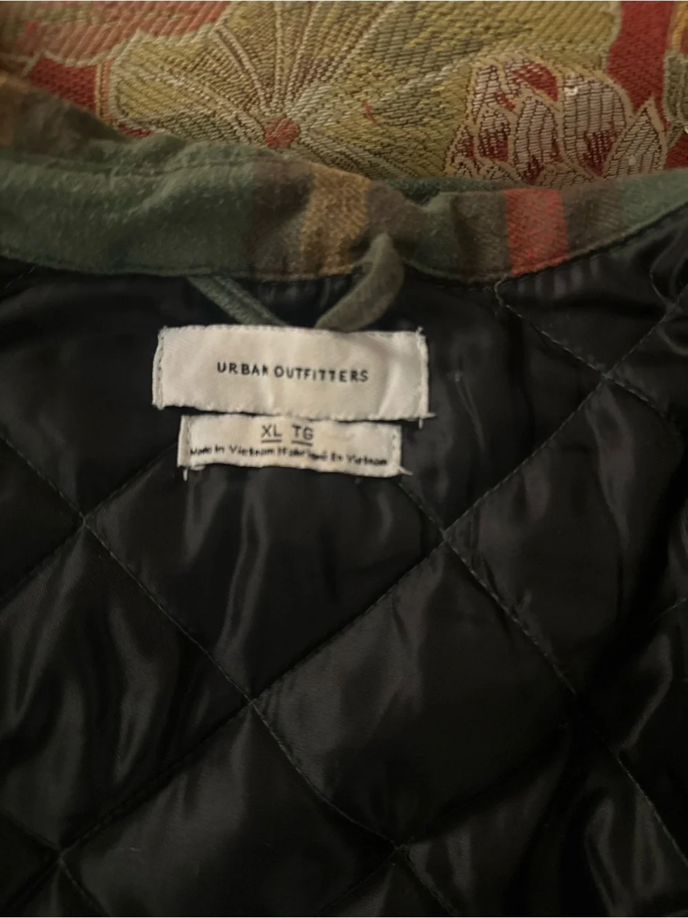 Urban Outfitters Quilted Plaid Flannel Shirt Jacket Green